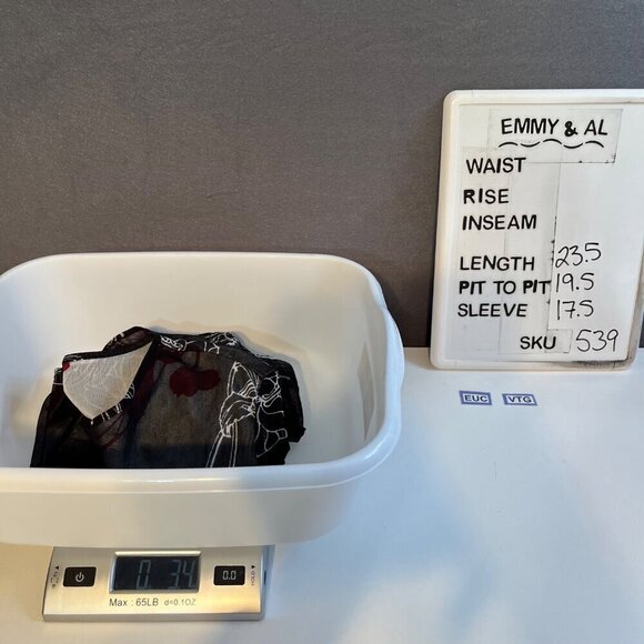 The Limited Womens Mesh Ruched Dark Floral Top Size XL Red Black 90s Grunge EUC - Picture 12 of 12